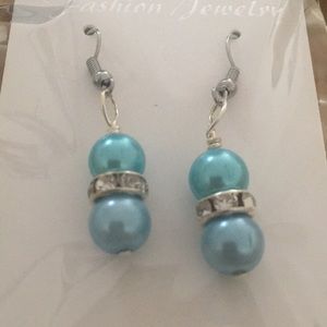 Fish hook bluegreen earrings with Rhondelle spacer